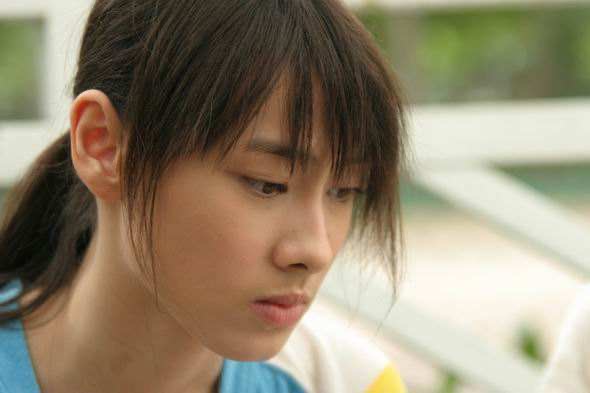 22歲，為他生三個孩子，卻沒能嫁入豪門，梁洛施為愛犧牲自我