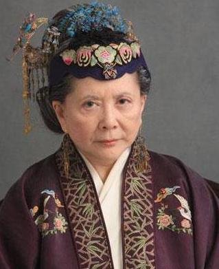 “豬八戒丈母孃”是87紅樓賈母第一人選,幸好她忙,李婷才有機會 “豬八戒丈母孃”是87紅樓賈母第一人選,幸好她忙,李婷才有機會