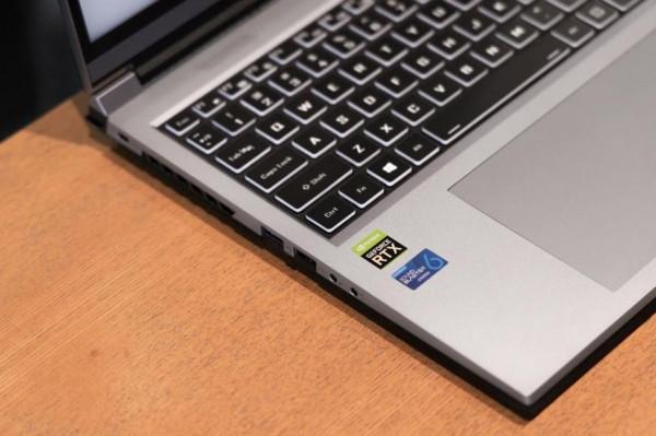 高效能 + 好螢幕就能搞創作？—雷神創作大師評測