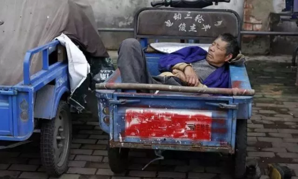 包工頭：70後過於精明，80後不安穩，90後是大爺，為啥？