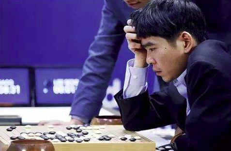 從會下棋到會程式設計的Alphacode，是人工智慧的意識覺醒的開始嗎？