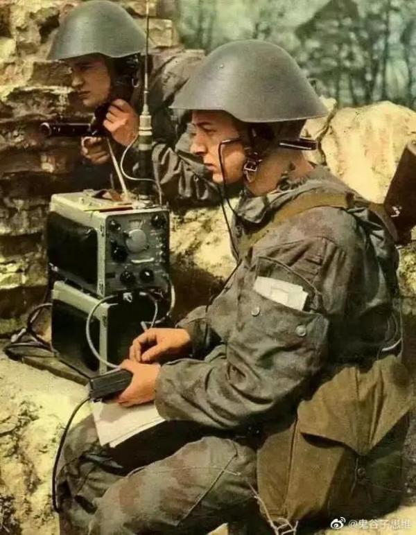 歷史課：解散的東德軍