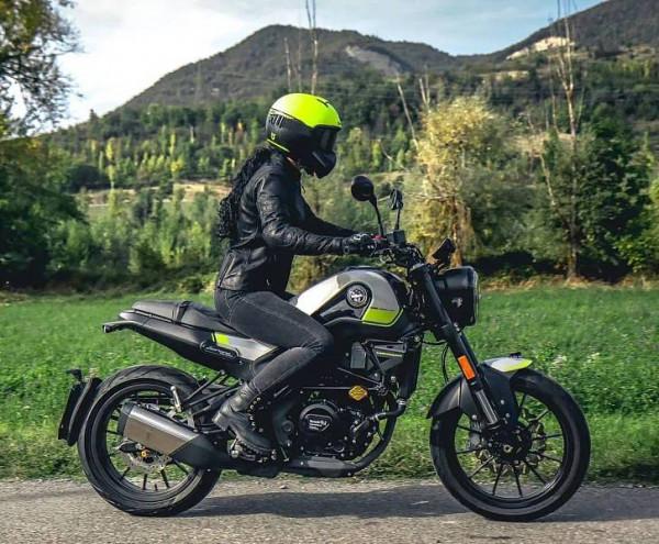 價格不低的賽科龍RE3-250青春版，將面臨哪些競爭對手？