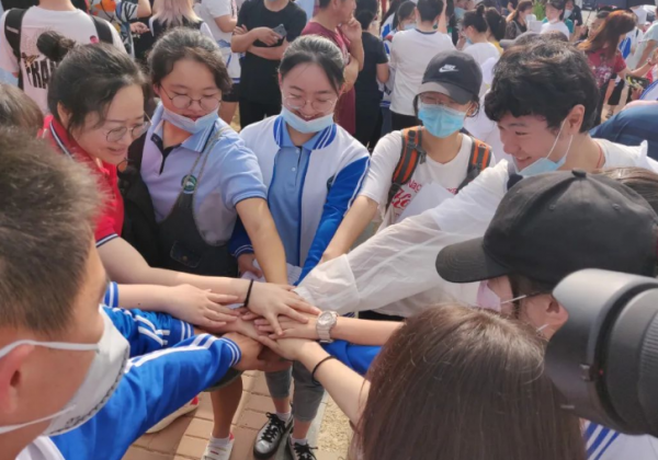 “幾代人的努力,憑啥輸給你的十年寒窗”?話雖難聽卻是現實 “幾代人的努力,憑啥輸給你的十年寒窗”?話雖難聽卻是現實