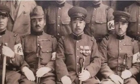 日本人鼻子底下這一撮毛,到底有什麼用?其實大有來歷 日本人鼻子底下這一撮毛,到底有什麼用?其實大有來歷