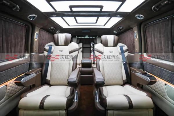 力壓神車埃爾法 賓士邁巴赫VS900L才是商務專座 驚豔內飾正式亮相
