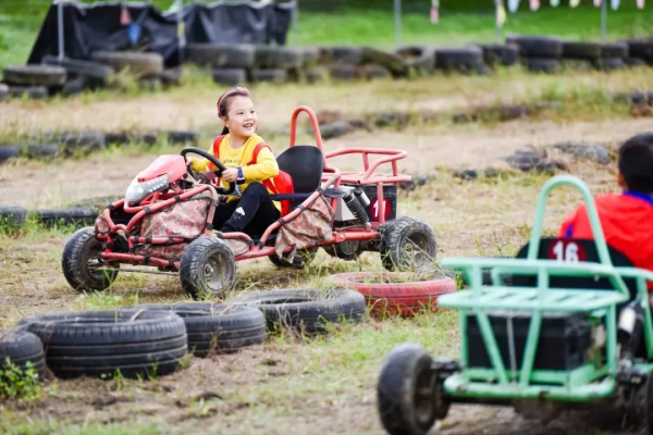 兒童城堡免費耍！還有可愛萌寵和超大草坪，公交直達，遛娃必去