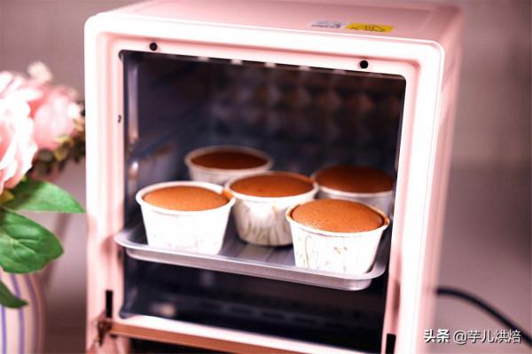 教你做不回縮不塌陷，100%成功率的紙杯蛋糕，鬆軟好吃學會不用買