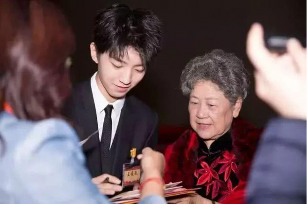 3次患癌，年近90仍優雅從容！她的抗癌經歷，值得我們學習