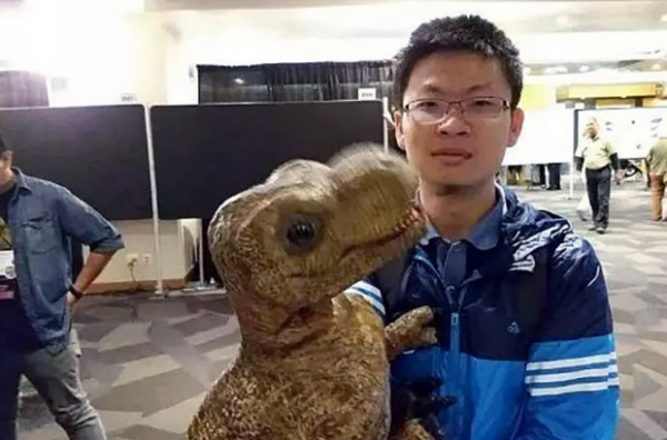 北大“六代單傳”的專業，一人請假全院停課，畢業照學生自己拍