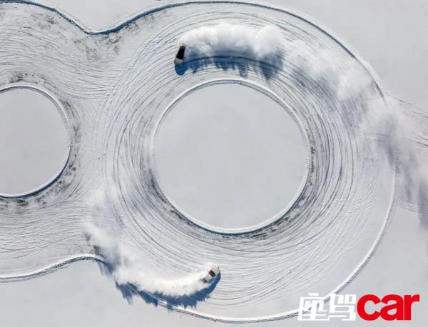 全球僅此一臺的賓利 | CAR REVIEWS 全球僅此一臺的賓利 | CAR REVIEWS