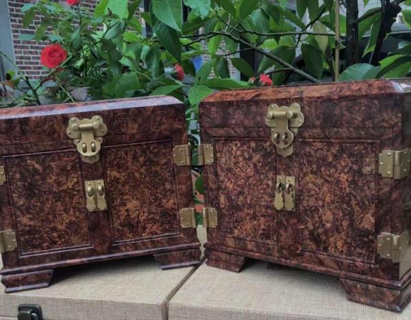 爆瘤疤官品箱一對