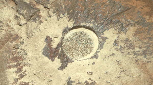 NASA“毅力號”火星車對岩石進行粗加工 窺視“沒有人見過的東西”