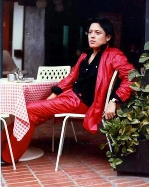 巔峰時突然隱退的10位明星：有人2次出家，有人如“人間蒸發”