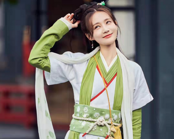 《狐妖小紅娘》劇版來襲,網傳劉詩詩出演淮竹,其他選角引熱議 《狐妖小紅娘》劇版來襲,網傳劉詩詩出演淮竹,其他選角引熱議