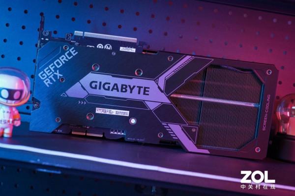 技嘉RTX 3090 Ti魔鷹圖賞 遲來的旗艦卡皇