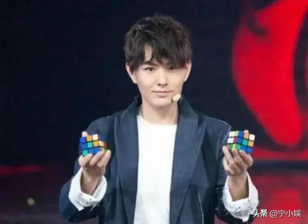 7位表演者成春晚最大受益人：&OpenCurlyDoubleQuote;鄧超&rdquo;變形容詞，鄧男子苦等10年