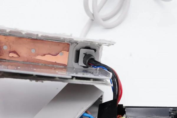 華碩最強遊戲本標配300W電源,內建4顆氮化鎵,內部結構揭曉 華碩最強遊戲本標配300W電源,內建4顆氮化鎵,內部結構揭曉