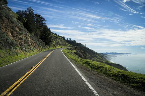 盤點世界七大令人窒息的公路，看過的才算老司機