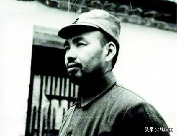 戰爭年代幹部私自出走，死罪！有人被槍斃，許世友鍾偉很幸運