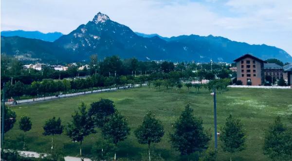 高顏值！陝西這所高校位於特大城市，佔地4300畝！網友：風景絕美