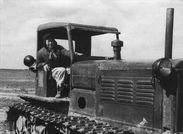 1936年，毛澤東問趙爾陸：講了半天，是你自己領命，還是我下命令