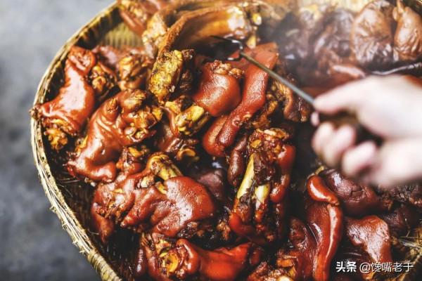 買豬蹄，切記“前蹄”和“後蹄”差別很大，買錯難吃還浪費錢