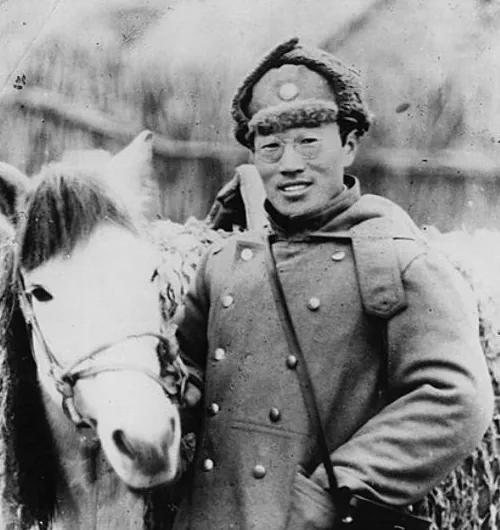 第四野戰軍赫赫有名的戰將，他們的綽號很有意思，都是什麼呢？