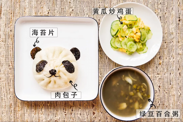 營養早餐食譜：甘涼清潤的綠豆百合粥，搭配黃瓜炒雞蛋