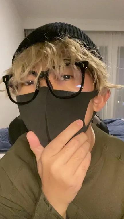 楊迪模仿網路帥哥,網友們直呼真的被帥到了 楊迪模仿網路帥哥,網友們直呼真的被帥到了