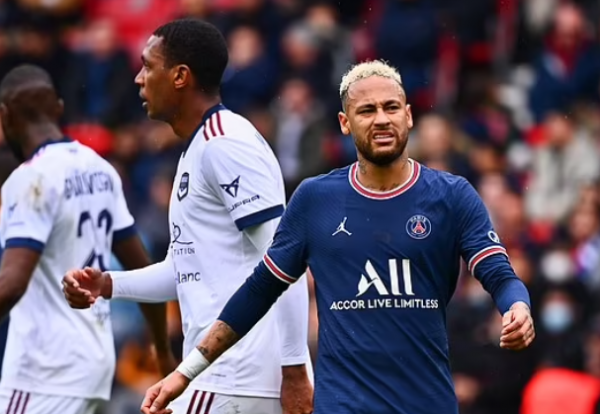 這才是典範!巴西昔日巨星肌肉照讓內馬爾羞恥,直言自律不輸C羅 這才是典範!巴西昔日巨星肌肉照讓內馬爾羞恥,直言自律不輸C羅