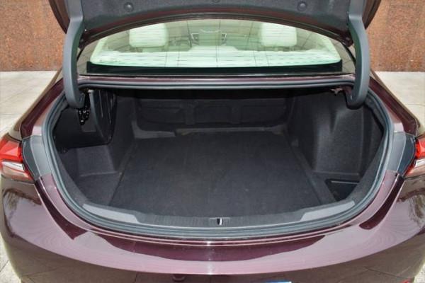 花三十萬買五十萬的享受，君越艾維亞