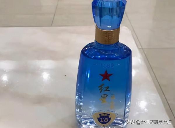 年底了，5款“純糧酒”趕緊囤，價格實惠口感好，朋友小聚有面子