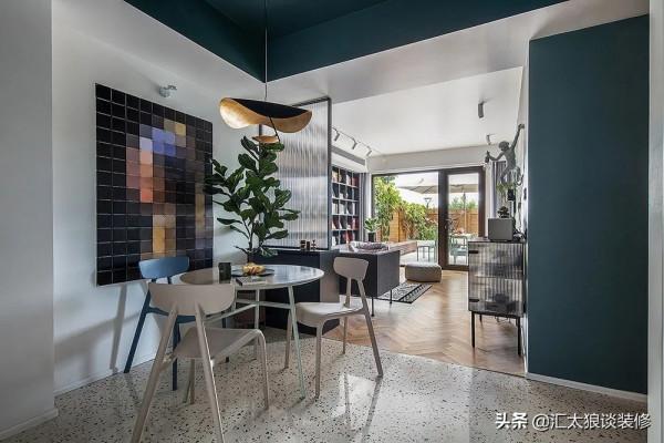 70㎡，有圖書館有咖啡角還有小花園，若有這樣一個家，還要啥別墅