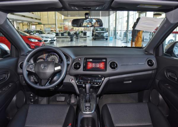 15萬買全能SUV，星途LX、本田XR-V、大眾途嶽誰更適合年輕人？