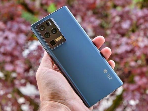 釋出不到十個月下跌1420元，256GB&plus;66W，高階曲面屏旗艦加速退場