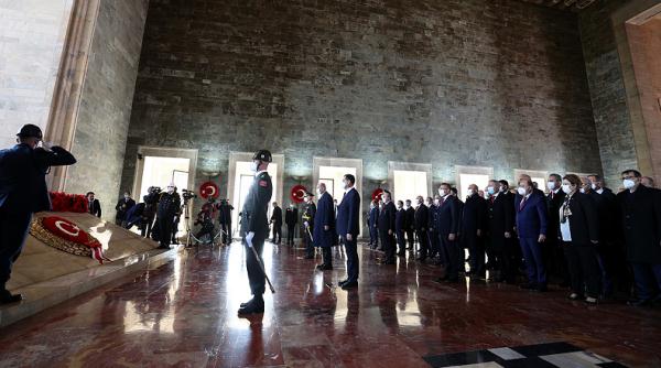 土耳其共和國成立98週年 多地舉行慶祝活動 土耳其共和國成立98週年 多地舉行慶祝活動