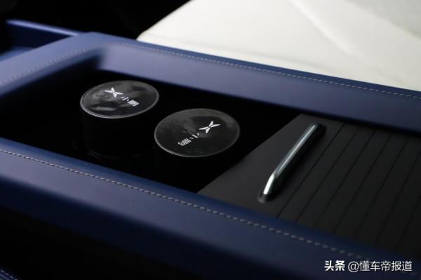 新車｜底盤質感出色，外觀內飾更顯檔次！試駕新款小鵬G3i