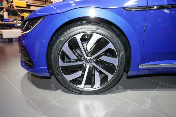 新車 | 約人民幣32萬起，大眾Arteon獵裝車國內曝光，2.0T低功+前驅