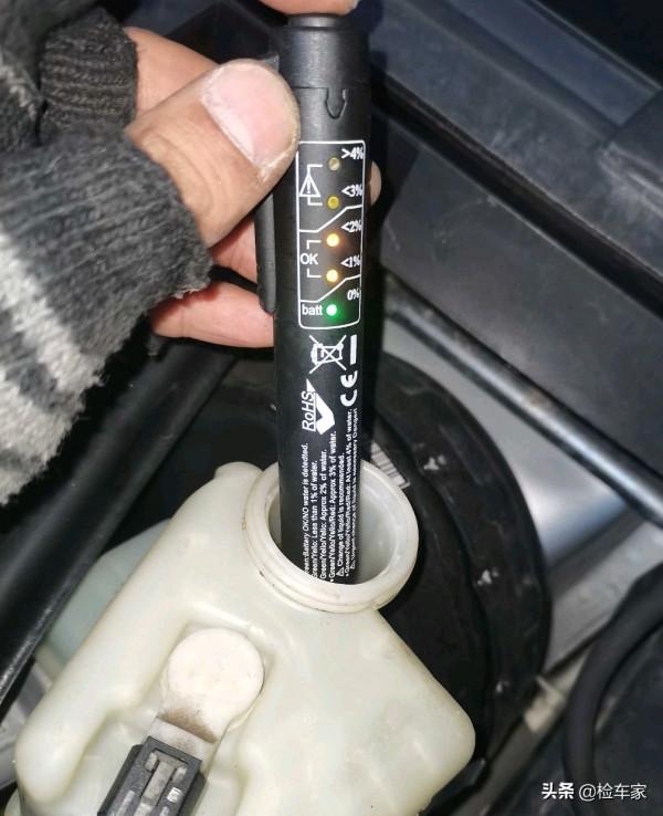 入門級德系豪車十年車齡能買嗎？這輛9萬塊的賓士告訴你要慎重