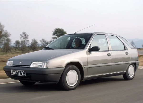 老車丨還記得那時候汽車方方正正的經典造型嗎？