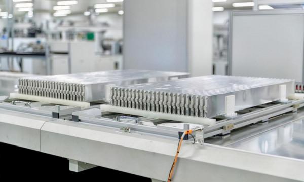 蘋果公司曾被供應商騙了數億美元，如今還想給兩家中企挖坑