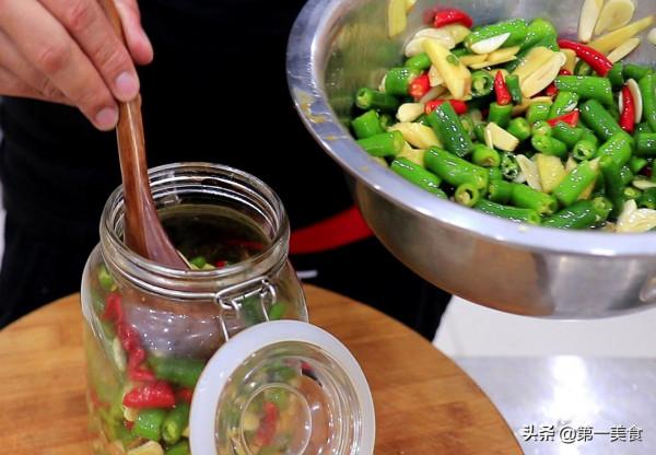 泡辣椒很多人第一步就做錯了,難怪儲存時間短,廚師長教你如何做 泡辣椒很多人第一步就做錯了,難怪儲存時間短,廚師長教你如何做