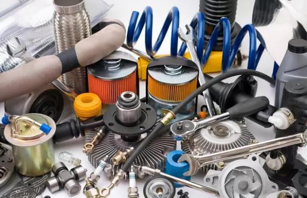 格力造車結果出爐！都以為他騙了董明珠26億，原來董明珠更高明