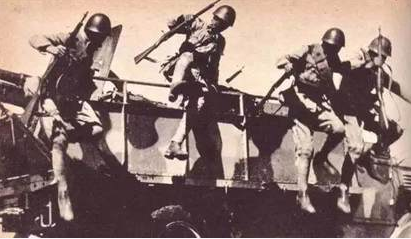 1945年投降後的日軍，又在東北的村莊裡犯下屠村的滔天罪行