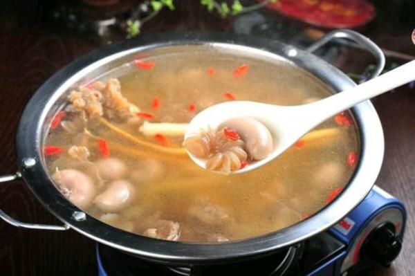 男人到了中年，肚子贅肉就增多？做好5件事，或能遠離“大肚腩”