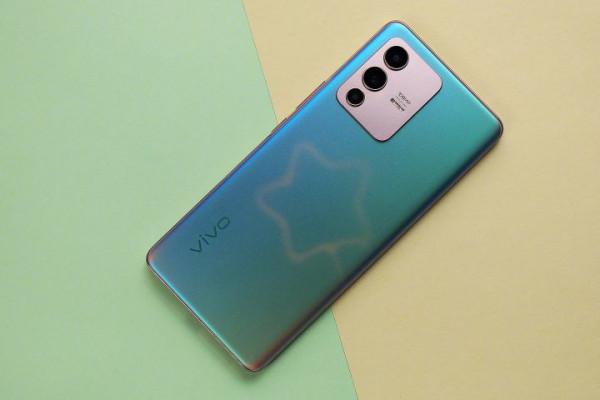 淺談OPPOReno7Pro與VIVOS12Pro的配置優劣