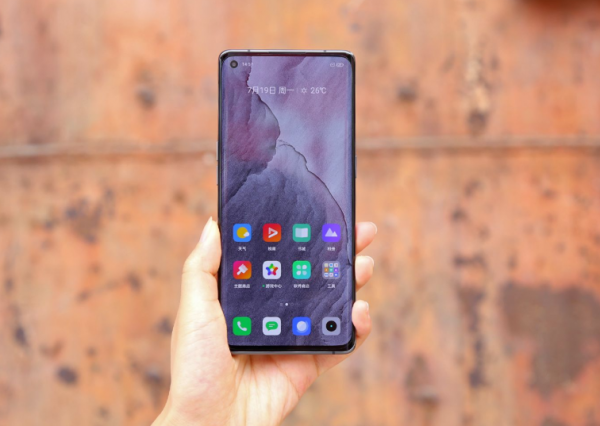 2022年換手機忠告：別隻看跑分，牢記3個“差不多”，手機不會差