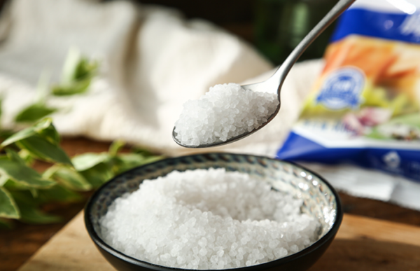 超市中食鹽種類五花八門,到底該怎麼選擇呢?看了你就明白了 超市中食鹽種類五花八門,到底該怎麼選擇呢?看了你就明白了