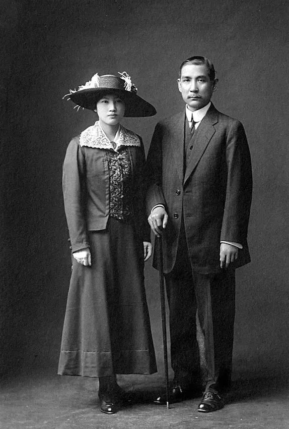 1981年，宋慶齡的葬禮為何比原計劃提前5分鐘開始？